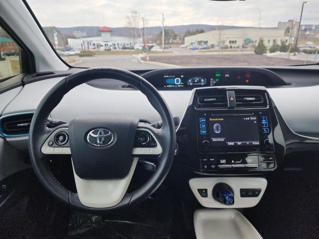Photo 9 from auction – 2018 TOYOTA PRIUS PRIM with VIN JTDKARFP1J3084229