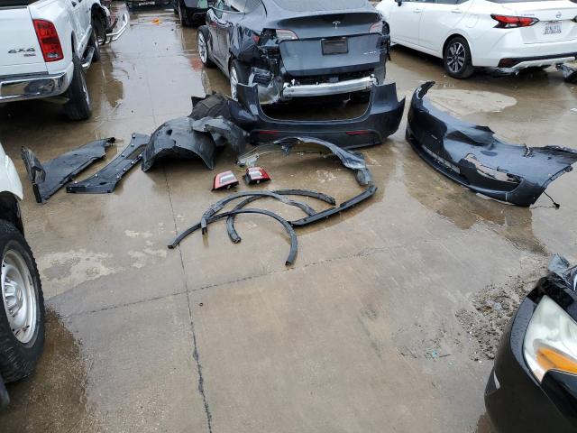 Photo 12 from auction – 2021 TESLA MODEL Y with VIN 5YJYGDEE0MF096942