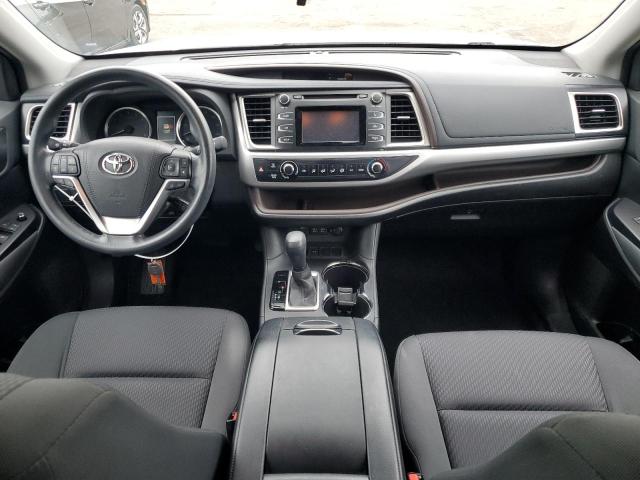Photo 8 from auction – 2017 TOYOTA HIGHLANDER with VIN 5TDZARFH0HS031201