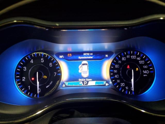 Photo 9 from auction – 2015 CHRYSLER 200 C with VIN 1C3CCCCB5FN559434