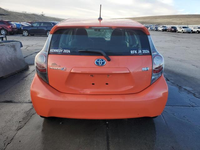Photo 6 from auction – 2013 TOYOTA PRIUS C with VIN JTDKDTB34D1049529