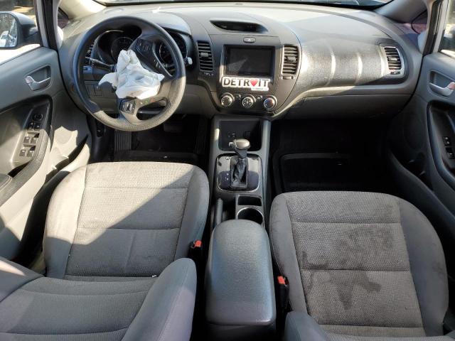 Photo 8 from auction – 2017 KIA FORTE LX with VIN 3KPFK4A78HE104312