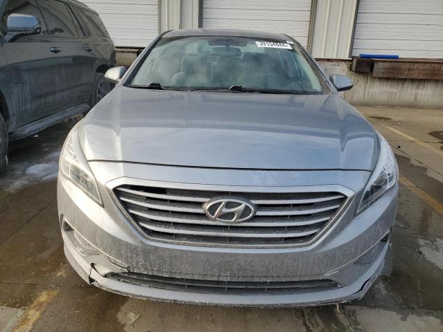 Photo 5 from auction – 2017 HYUNDAI SONATA SE with VIN 5NPE24AF0HH473793