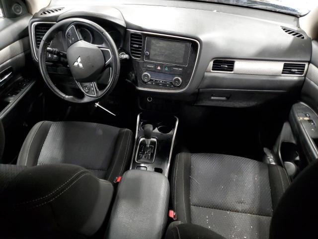 Photo 8 from auction – 2018 MITSUBISHI OUTLANDER with VIN JA4AZ3A39JJ005840