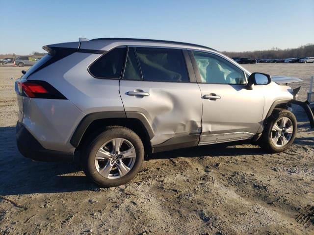 Photo 3 from auction – 2023 TOYOTA RAV4 XLE with VIN 2T3W1RFV5PC228789