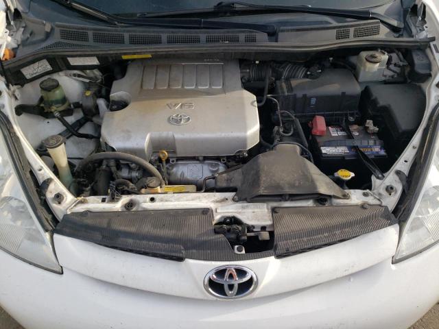 Photo 11 from auction – 2010 TOYOTA SIENNA CE with VIN 5TDKK4CC0AS307795