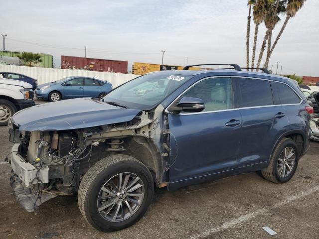 TOYOTA HIGHLANDER 2018 con VIN 5TDKZRFH6JS245688 - Foto de la subasta