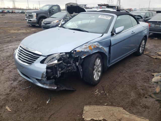 CHRYSLER 200 TOURIN 2013 مع رقم تعريف المركبة 1C3BCBEB4DN586740 - صورة من المزاد