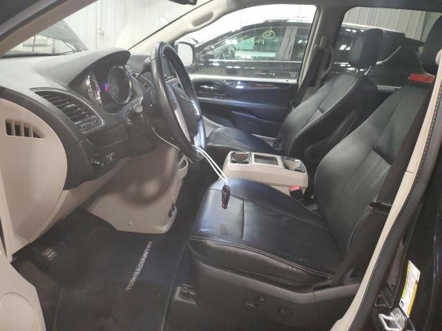 Photo 7 from auction – 2015 CHRYSLER TOWN & COU with VIN 2C4RC1CG2FR646345