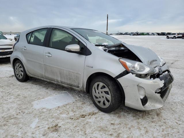 Photo 4 from auction – 2015 TOYOTA PRIUS C with VIN JTDKDTB39F1098194