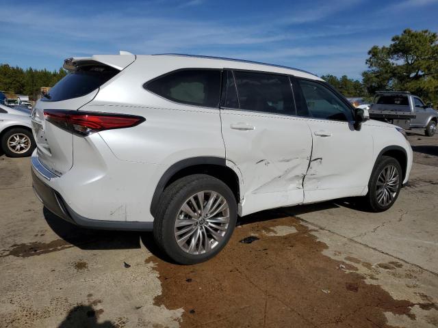 Photo 3 from auction – 2022 TOYOTA HIGHLANDER with VIN 5TDFZRAH3NS106875