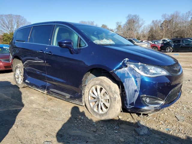 Photo 4 from auction – 2019 CHRYSLER PACIFICA T with VIN 2C4RC1FG7KR667049