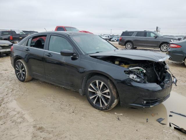 Photo 4 from auction – 2013 CHRYSLER 200 LIMITE with VIN 1C3CCBCG6DN754980