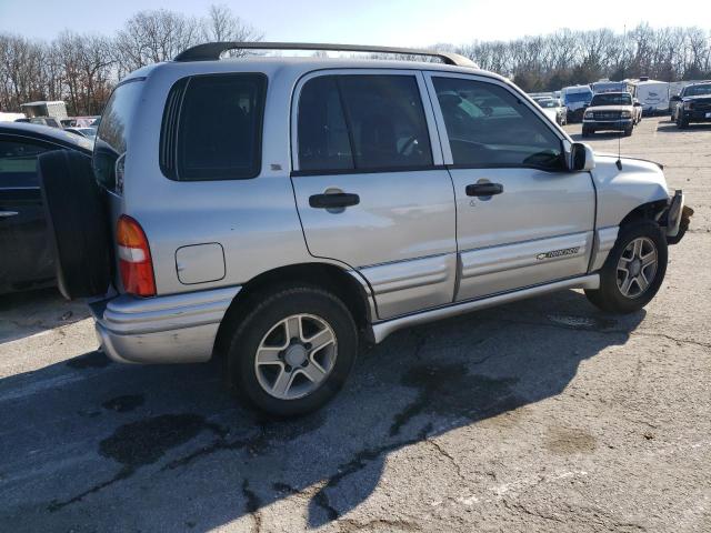 Photo 3 from auction – 2004 CHEVROLET TRACKER LT with VIN 2CNBJ634646914995