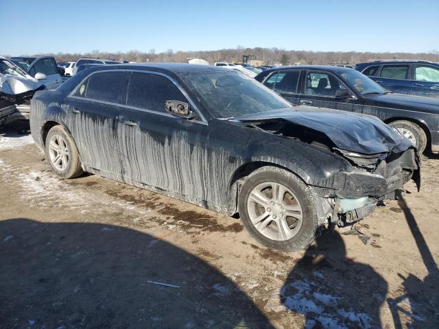 Photo 4 from auction – 2016 CHRYSLER 300 LIMITE with VIN 2C3CCAAG3GH220023
