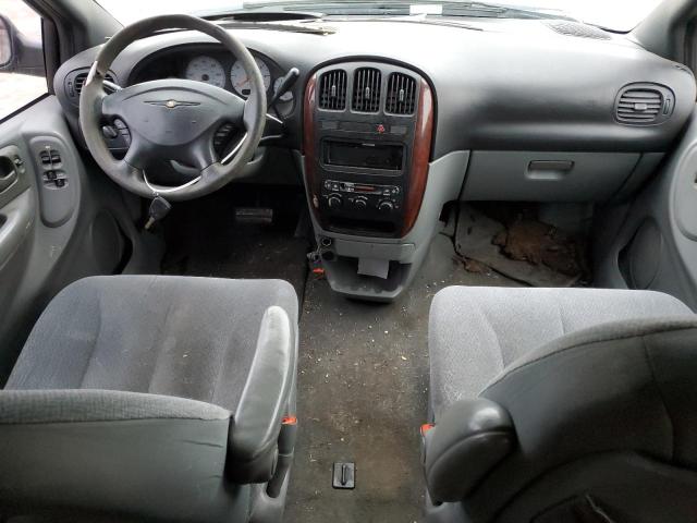 Photo 8 from auction – 2004 CHRYSLER TOWN & COU with VIN 2C4GP44R64R600463