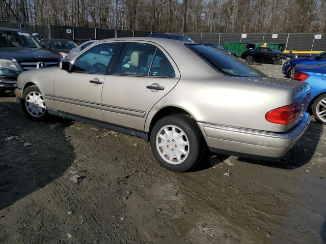 Photo 2 from auction – 1997 MERCEDES-BENZ E 300D with VIN WDBJF20F0VJ032126