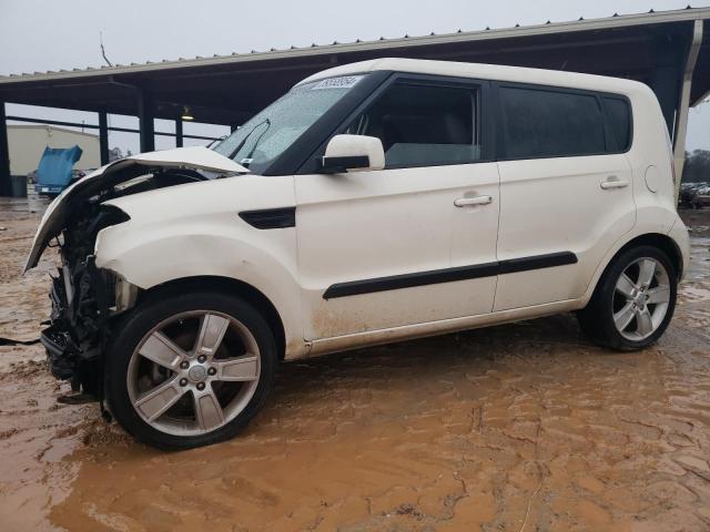 KIA SOUL + 2011 with VIN KNDJT2A21B7718013 - Photo from auction