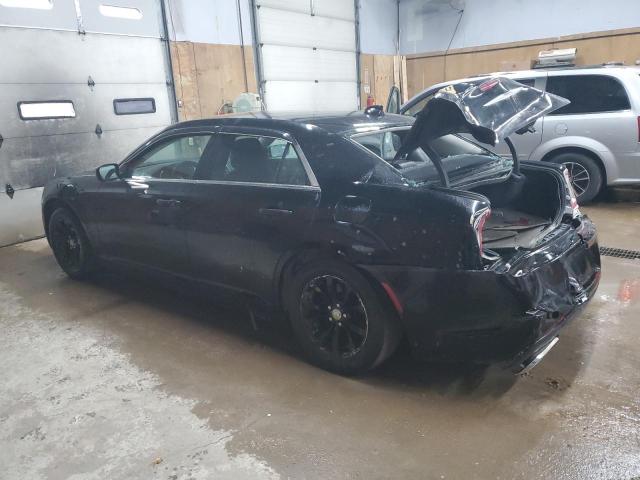Photo 2 from auction – 2015 CHRYSLER 300 LIMITE with VIN 2C3CCAAG0FH908530