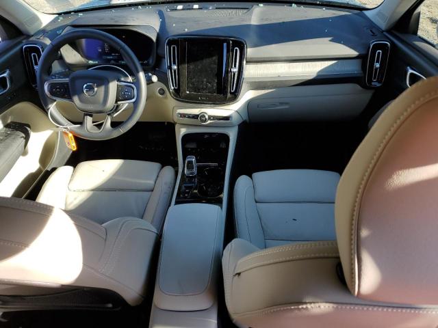 Photo 8 from auction – 2023 VOLVO XC40 PLUS with VIN YV4L12UN7P2912423