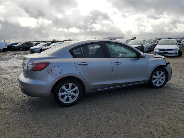 Photo 3 from auction – 2011 MAZDA 3 I with VIN JM1BL1VF1B1427851