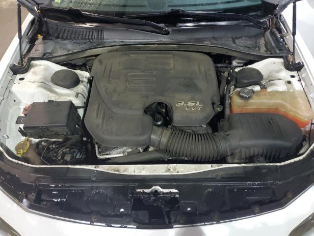 Photo 11 from auction – 2015 CHRYSLER 300 S with VIN 2C3CCABGXFH808188
