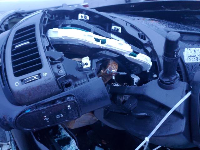 Photo 9 from auction – 2014 KIA FORTE LX with VIN KNAFX4A68E5218517