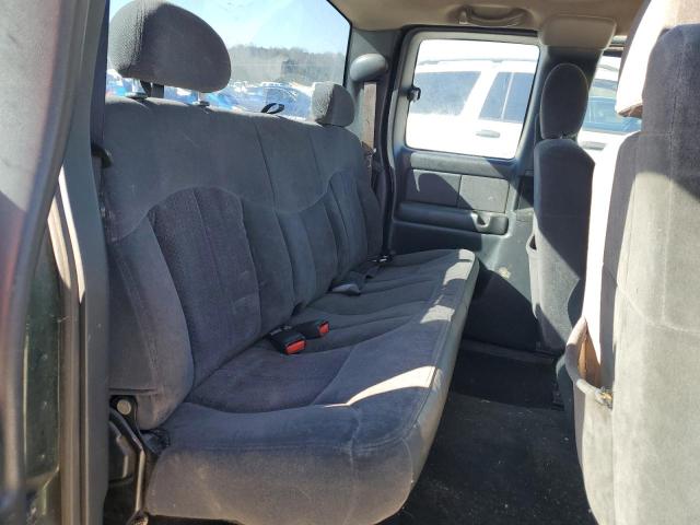 Photo 10 from auction – 2002 CHEVROLET SILVERADO with VIN 2GCEC19V321304464