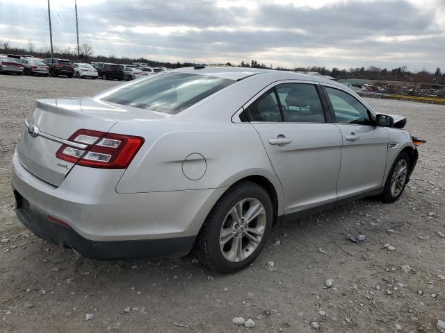 Photo 3 from auction – 2015 FORD TAURUS SEL with VIN 1FAHP2E88FG160156