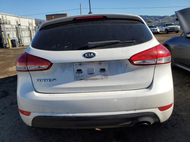Photo 6 from auction – 2016 KIA FORTE LX with VIN KNAFK5A87G5636625