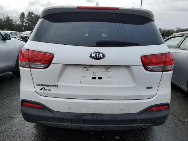 Photo 6 from auction – 2017 KIA SORENTO LX with VIN 5XYPGDA38HG214847