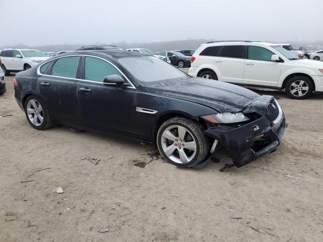 Photo 4 from auction – 2018 JAGUAR XF with VIN SAJBS4FX3JCY70776