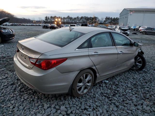 Photo 3 from auction – 2011 HYUNDAI SONATA SE with VIN 5NPEC4ACXBH278309