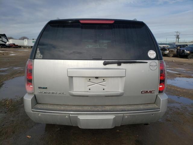 Photo 6 from auction – 2011 GMC YUKON XL D with VIN 1GKS2MEF8BR232808