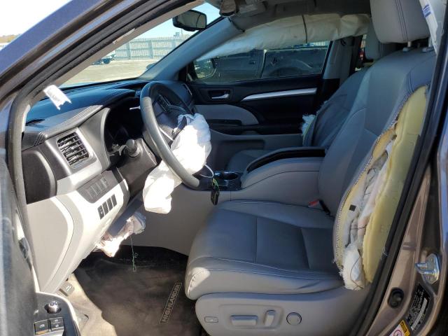 Photo 7 from auction – 2016 TOYOTA HIGHLANDER with VIN 5TDKKRFH1GS122720