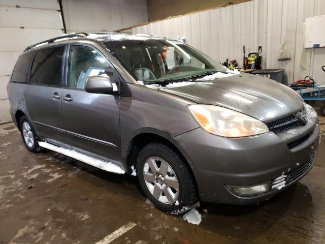 Photo 4 from auction – 2004 TOYOTA SIEANNA with VIN 5TDZA22C84S152425