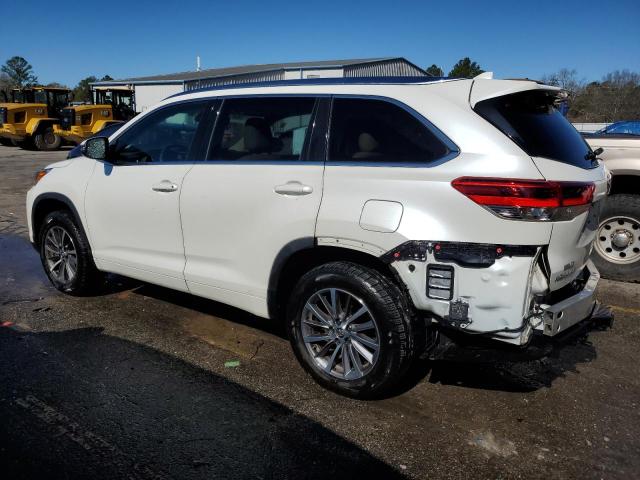 Photo 2 from auction – 2018 TOYOTA HIGHLANDER with VIN 5TDKZRFH8JS271709