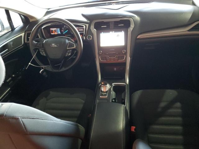 Photo 8 from auction – 2017 FORD FUSION SE with VIN 3FA6P0H75HR390585
