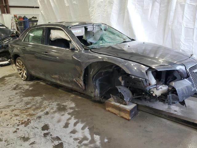 Photo 4 from auction – 2019 CHRYSLER 300 TOURIN with VIN 2C3CCAAG0KH555992