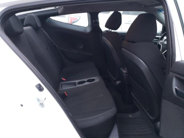 Photo 10 from auction – 2017 HYUNDAI VELOSTER with VIN KMHTC6AD6HU305849