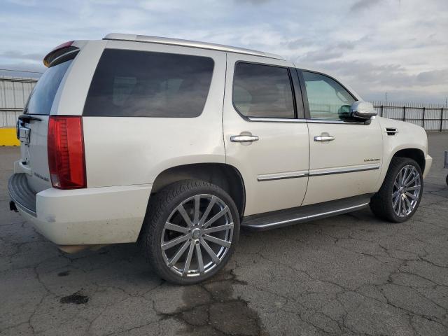 Photo 3 from auction – 2012 CADILLAC ESCALADE L with VIN 1GYS4BEF9CR121612
