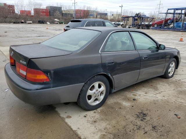 Photo 3 from auction – 1998 LEXUS ES 300 with VIN JT8BF28G5W5020646