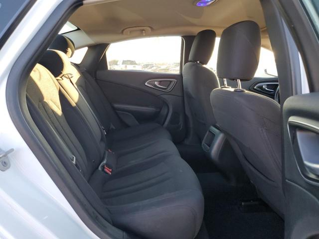 Photo 10 from auction – 2015 CHRYSLER 200 LIMITE with VIN 1C3CCCAB9FN595114