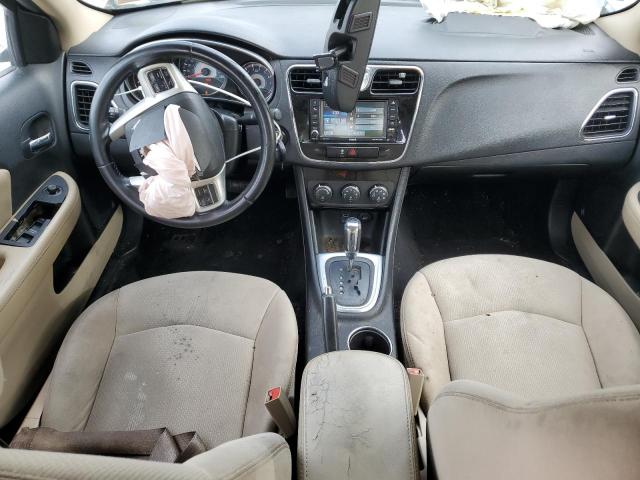 Photo 8 from auction – 2013 CHRYSLER 200 TOURIN with VIN 1C3CCBBB0DN674600