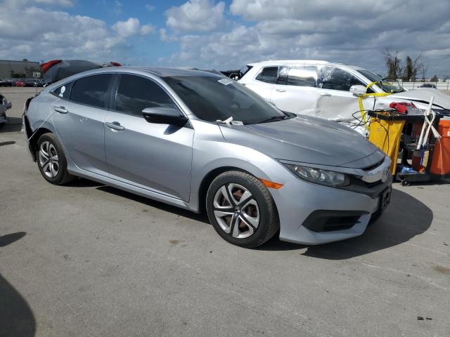 Photo 4 from auction – 2017 HONDA CIVIC LX with VIN 19XFC2F55HE069432