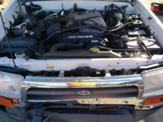 Photo 11 from auction – 1998 TOYOTA 4RUNNER SR with VIN JT3HN86R7W0142464