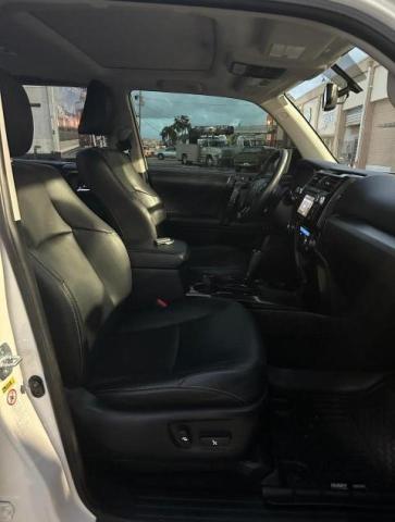 Photo 5 from auction – 2019 TOYOTA 4RUNNER SR with VIN JTEZU5JR6K5203966
