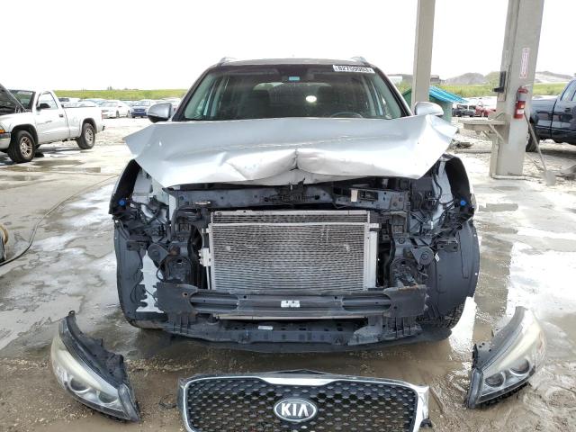 Photo 5 from auction – 2016 KIA SORENTO LX with VIN 5XYPG4A39GG103822