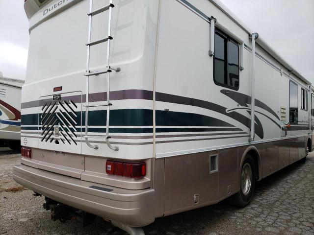 Photo 4 from auction – 1998 FREIGHTLINER CHASSIS X with VIN 4UZ6XJCAXWCA12419