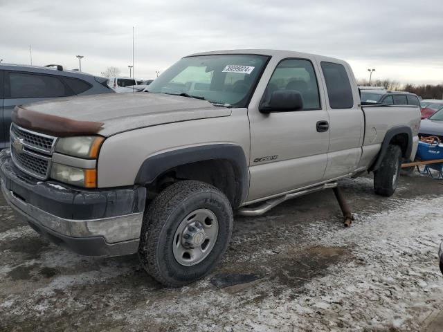 CHEVROLET SILVERADO 2005 with VIN 1GCHK29U05E185059 - Photo from auction